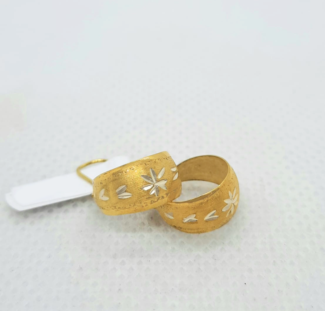 Gold Hoop